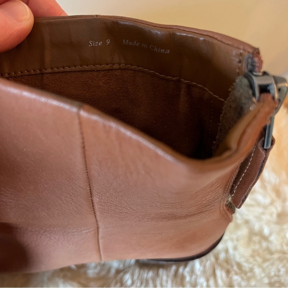 Dolce Vita Cyan Cognac Leather Ankle Booties - Picture 11 of 16